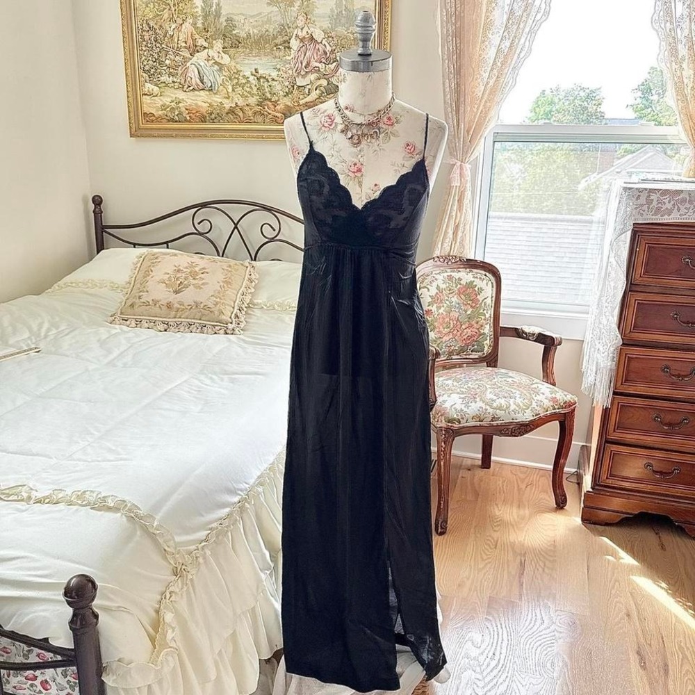 black lace maxi dress  70s gilead black maxi dress size petite